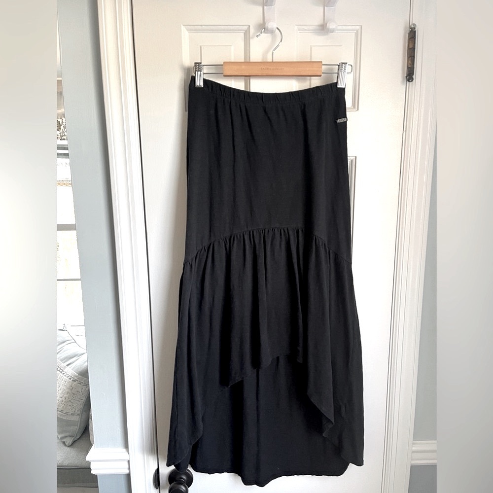 💜 Roxy - Black High-Low Skirt - Size Small - Boho Maxi Skirt - EUC - Picture 2 of 7